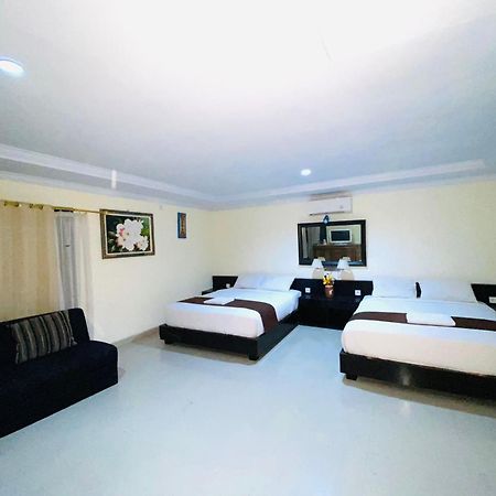 Dedy Beach Inn Kuta Lombok Exteriör bild