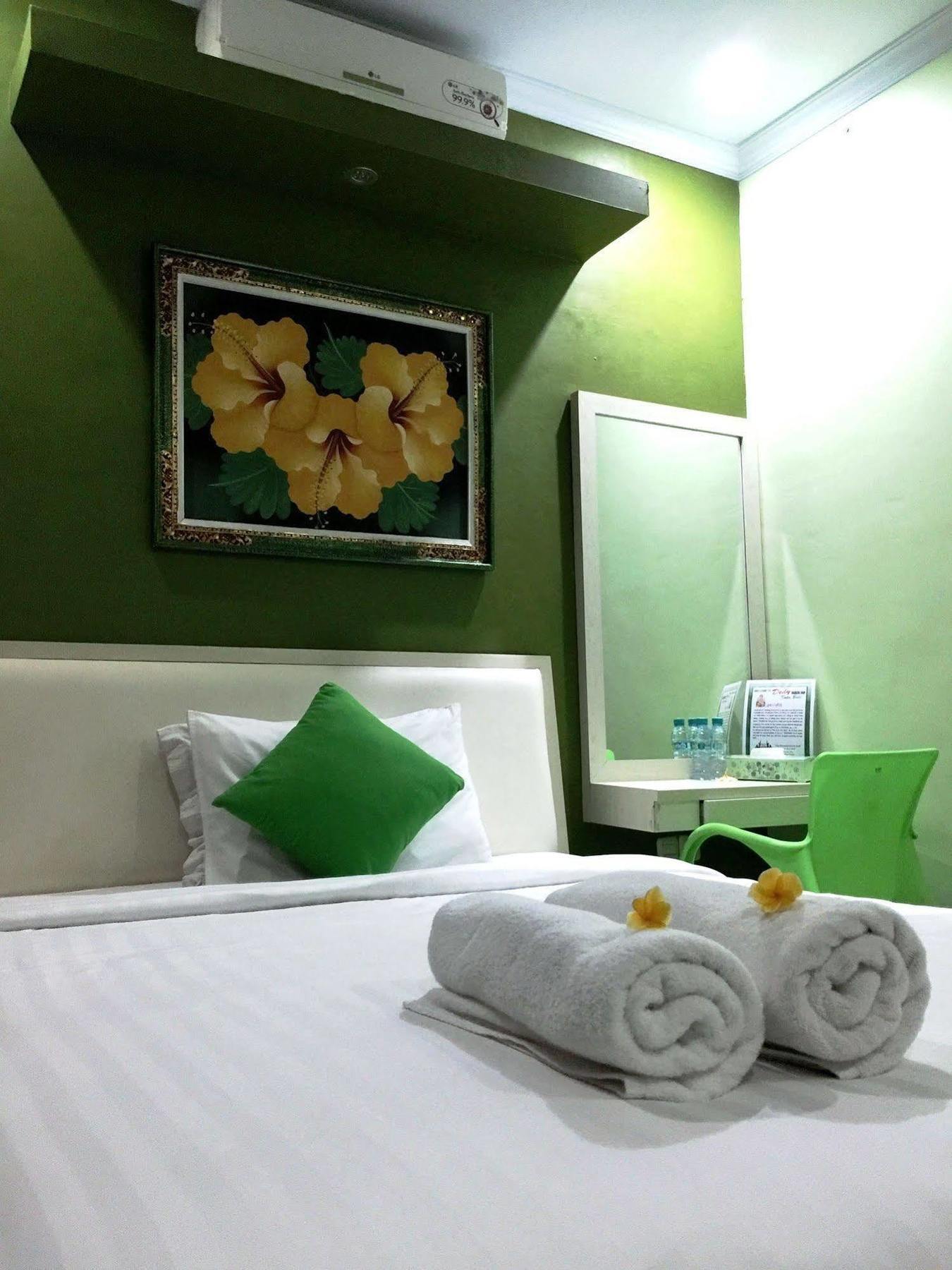 Dedy Beach Inn Kuta Lombok Exteriör bild